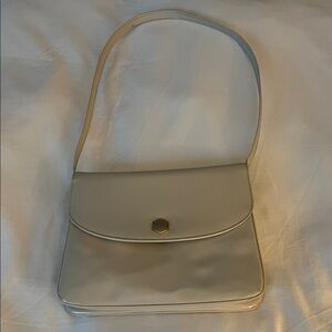 Crown LEWIS Vintage ivory shoulder purse